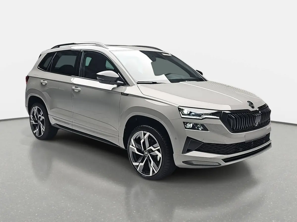 SKODA KAROQ 1.5 TSI DSG SPORTLINE NAVI LED-MATRIX PANO CANTON