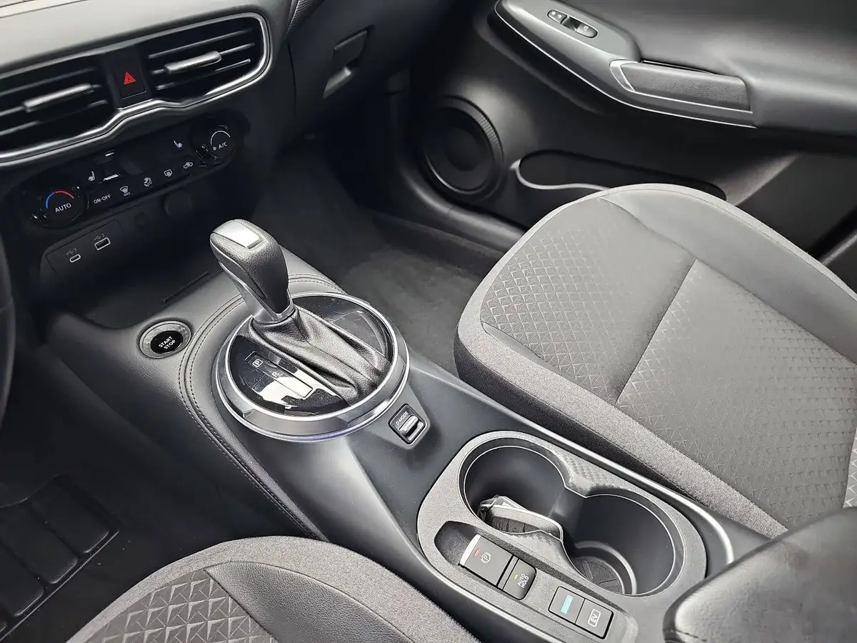 NISSAN JUKE 1.6 HYBRID AUTO. N-CONNECTA WINTER GRA