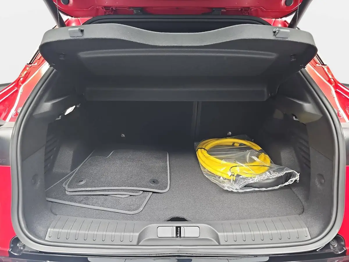 ALFA ROMEO JUNIOR ELETTRICA 54 KWH TI TECHNOLOGIE-PAKET