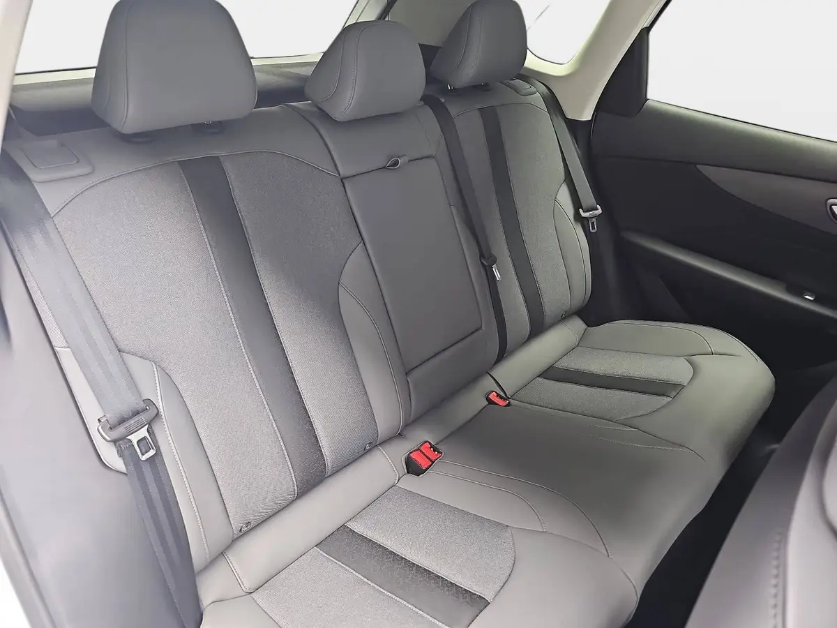 MG S5 EV 64 KWH MY25 LUXURY