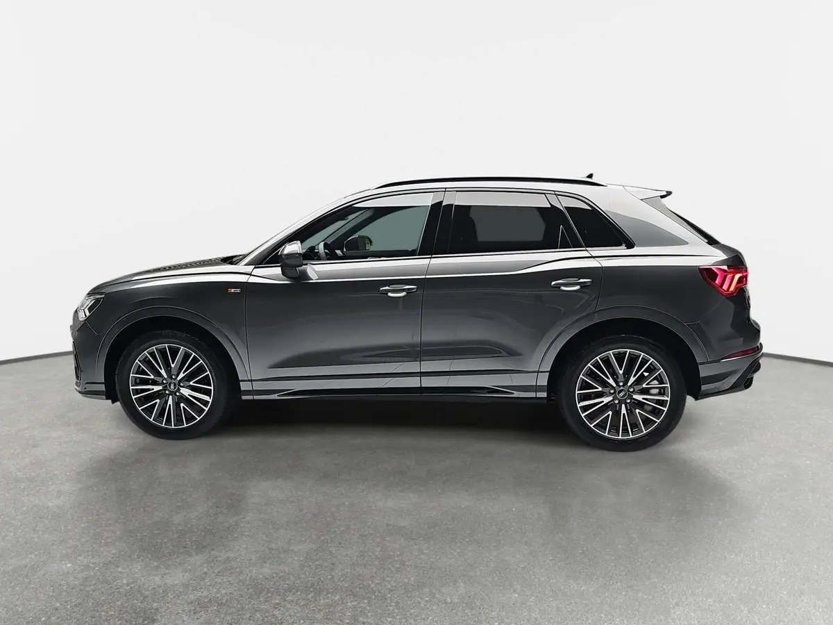 AUDI Q3 35 TDI S-TRONIC S LINE NAVI LED PANO ACC BLACK+ KA