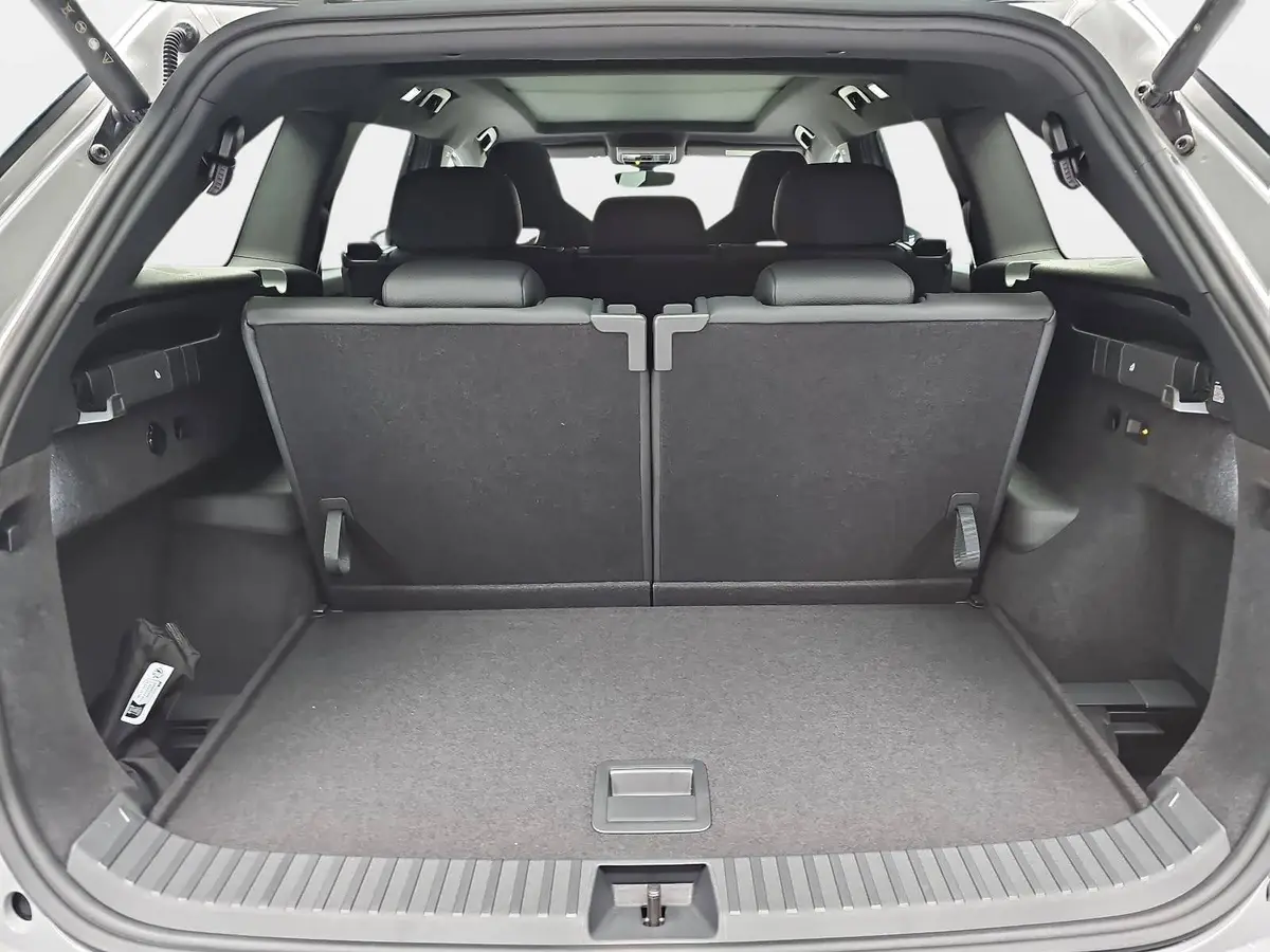 SKODA KODIAQ 1.5 TSI DSG SPORTLINE NAVI LED ACC WINTER 7-S KAME