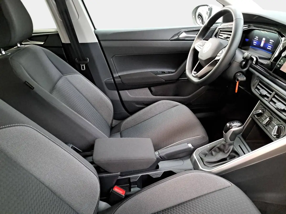 VW TAIGO 1.0 TSI DSG LIFE NAVI LED ACC SITZHEIZUNG PDC KAME