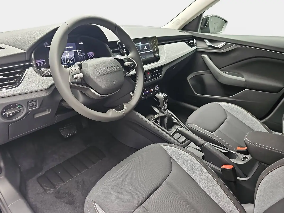 SKODA KAMIQ 1.0 TSI DSG CLASSIC LED KAMERA LM