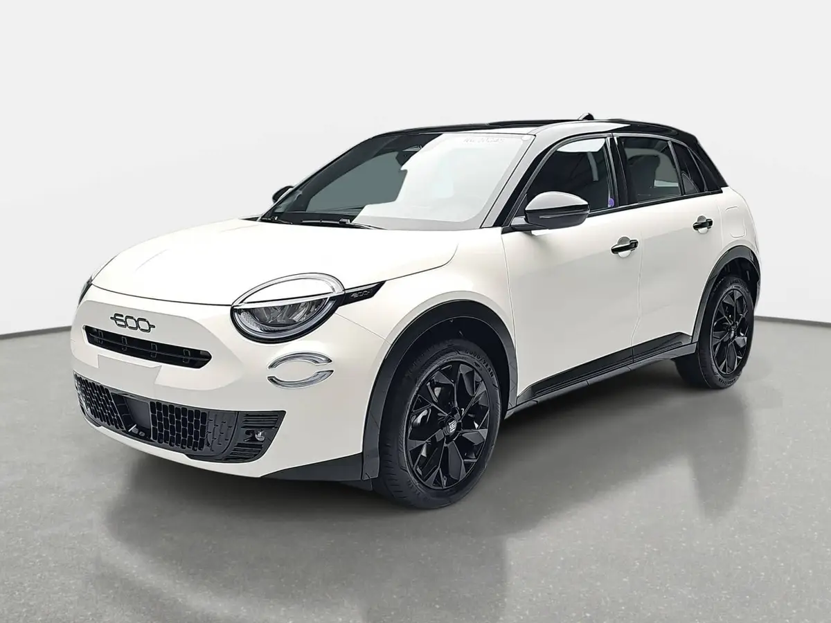 FIAT 600 1.2 T3 HYBRID STREET MJ26
