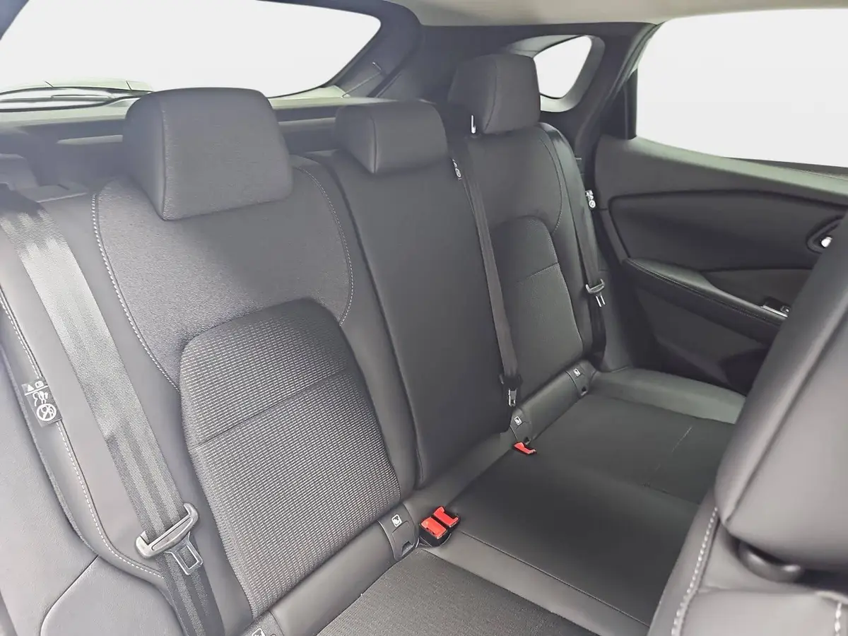 NISSAN QASHQAI 1.3 DIG-T MHEV AUTO. N-CONNECTA WINTER