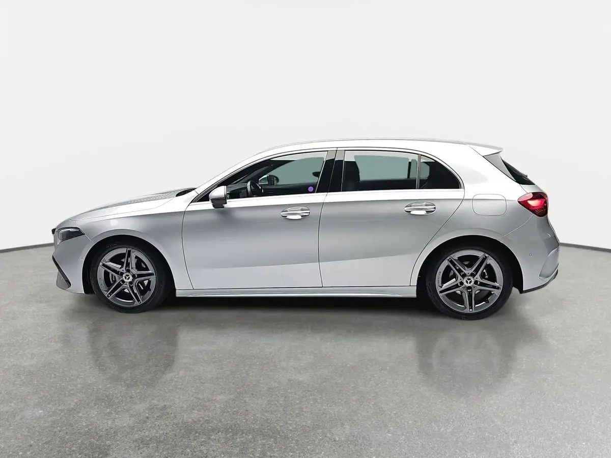 MERCEDES-BENZ A 180 DCT AMG LINE NAVI LED MBUX WINTER KAMERA LM18