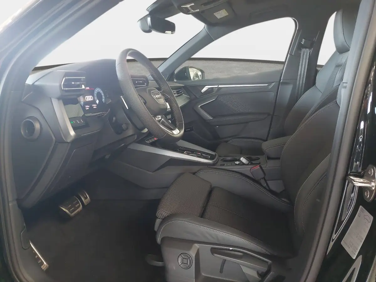 AUDI A3 35 TFSI DSG SPORTBACK S LINE NAVI LED KAMERA LM18