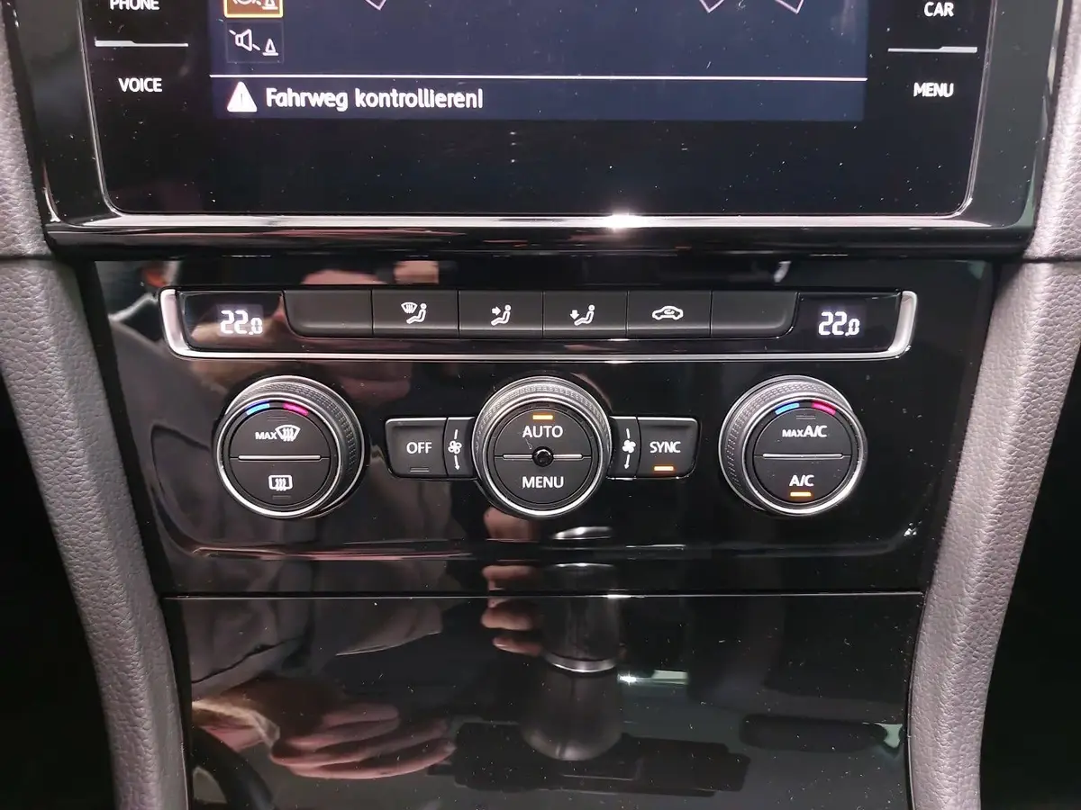 VW GOLF VII 1.4 TSI HIGHLINE LED ACC