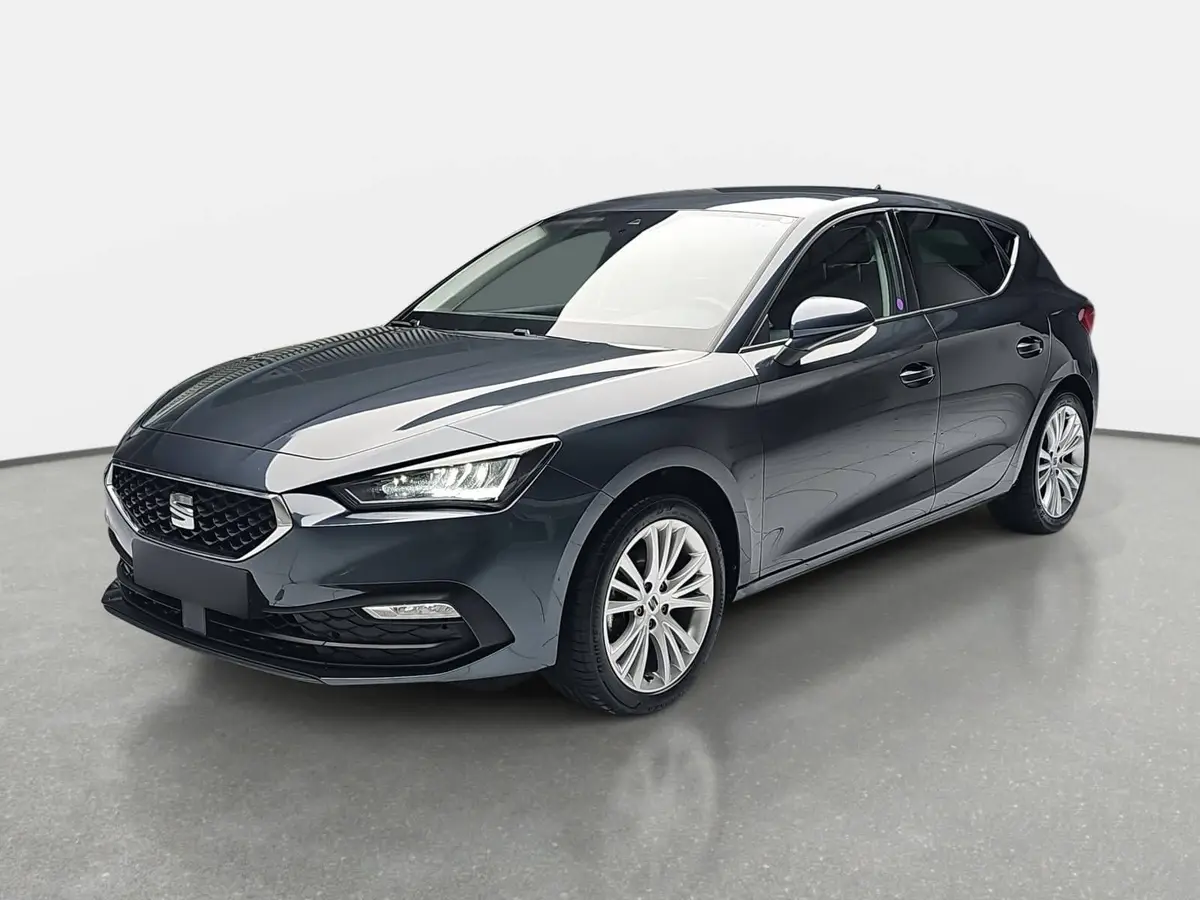 SEAT LEON 1.5 ETSI DSG STYLE NAVI LED KAMERA LM