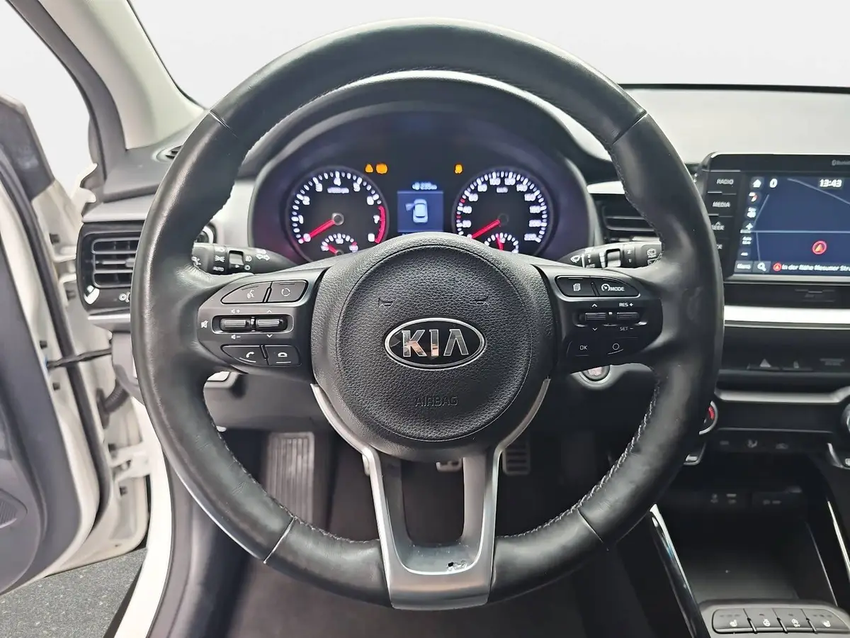 KIA STONIC 1.0 T-GDI PLATINUM EDITION
