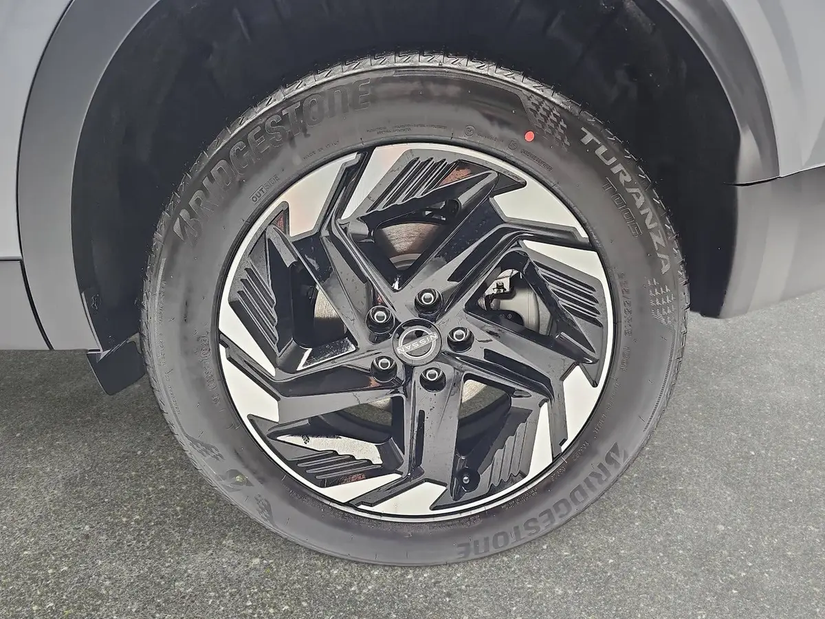 NISSAN QASHQAI 1.3 DIG-T MHEV AUTO. N-CONNECTA WINTER