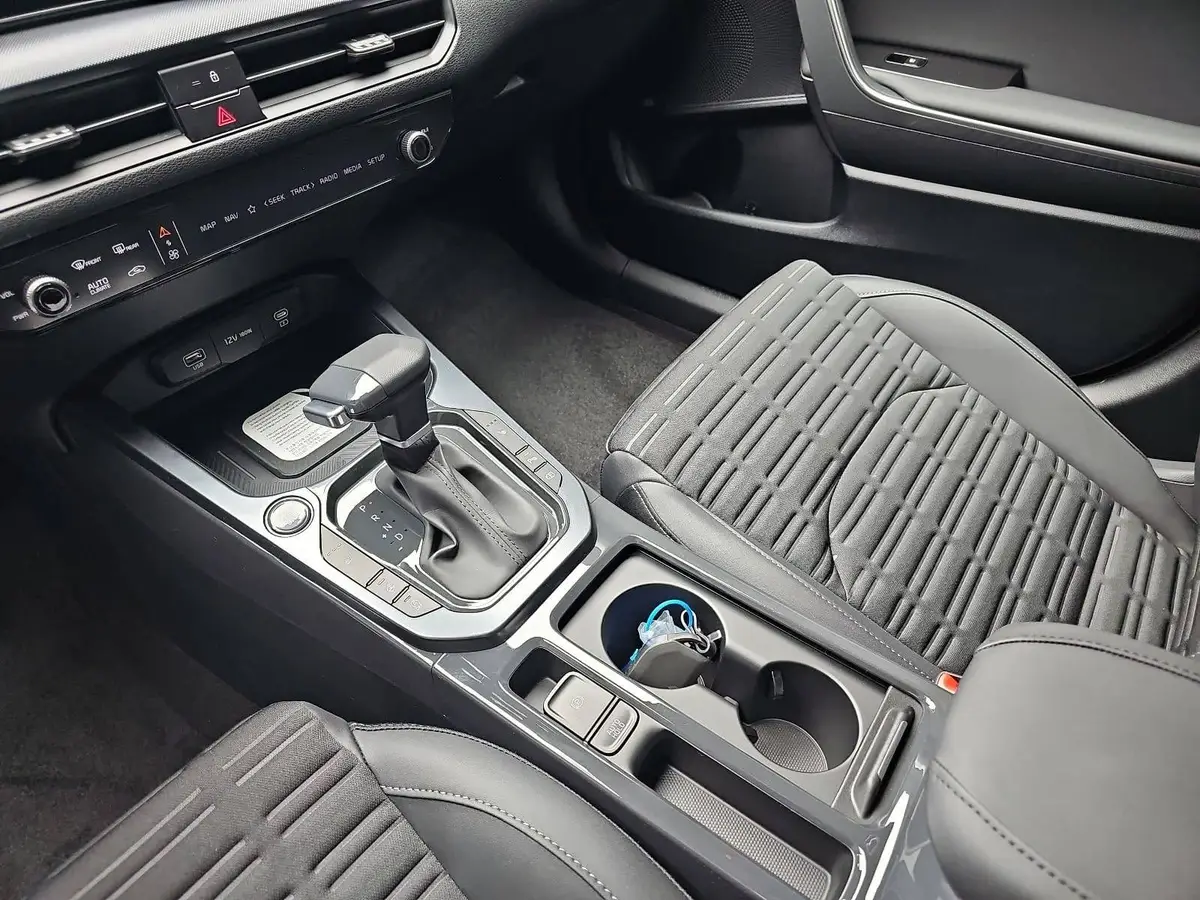 KIA XCEED 1.6 T-GDI 150 DCT SPIRIT MJ27 SOUND