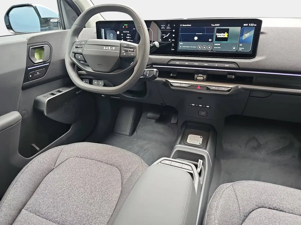 KIA EV2 42.2 KWH EARTH MJ27 WINTER-CONNECT 22KW-AC TECHN DRIVEWISE-PARK DESIGN