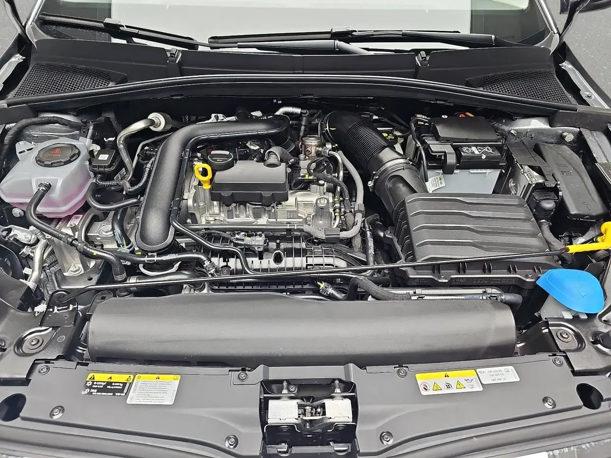 SKODA FABIA 1.0 TSI KLIMAAUTO LED SITZH. KAMERA