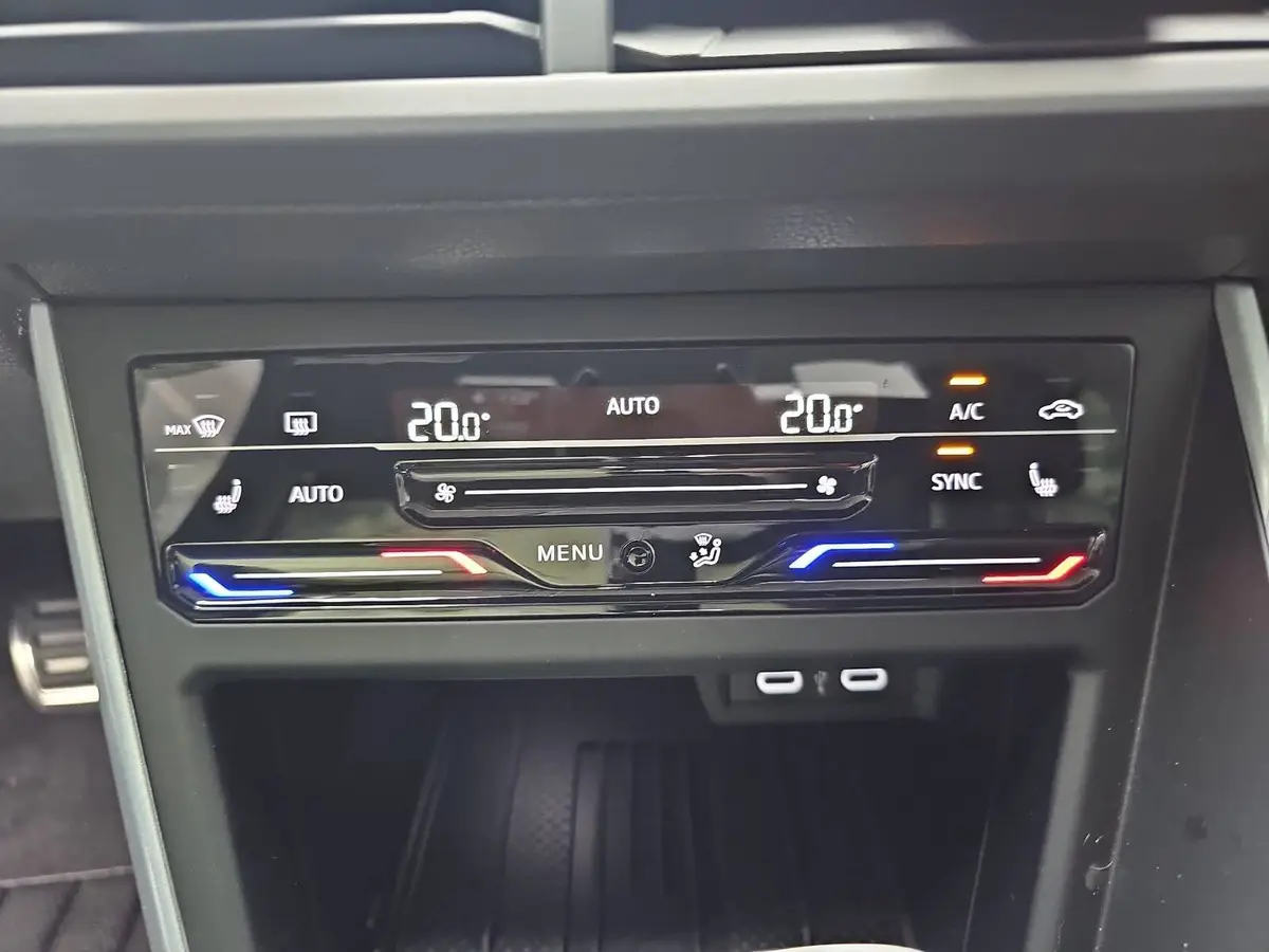 VW POLO 1.0 TSI DSG GOAL NAVI LED APP-CONNECT