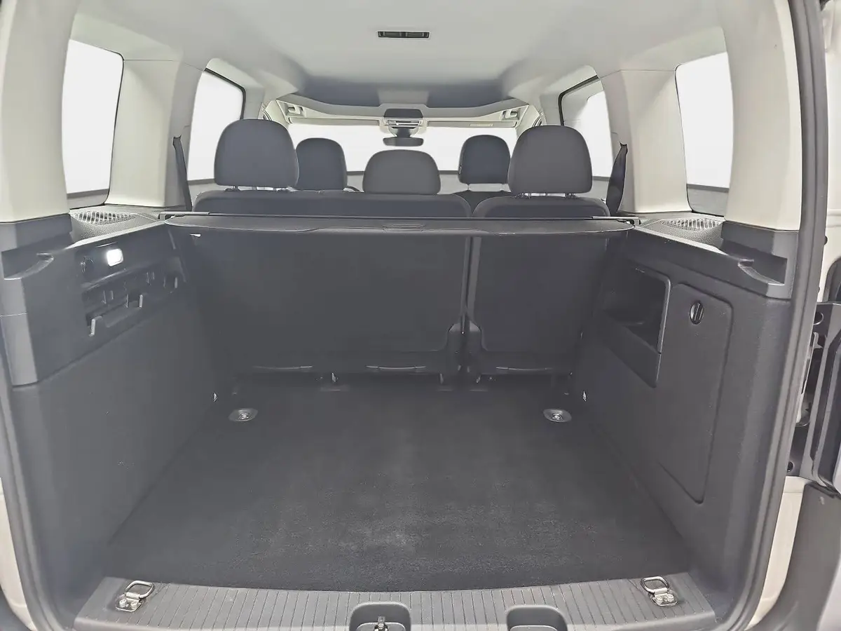 VW CADDY 2.0 TDI L1H1 KLIMA GRA 5-SITZE PDC