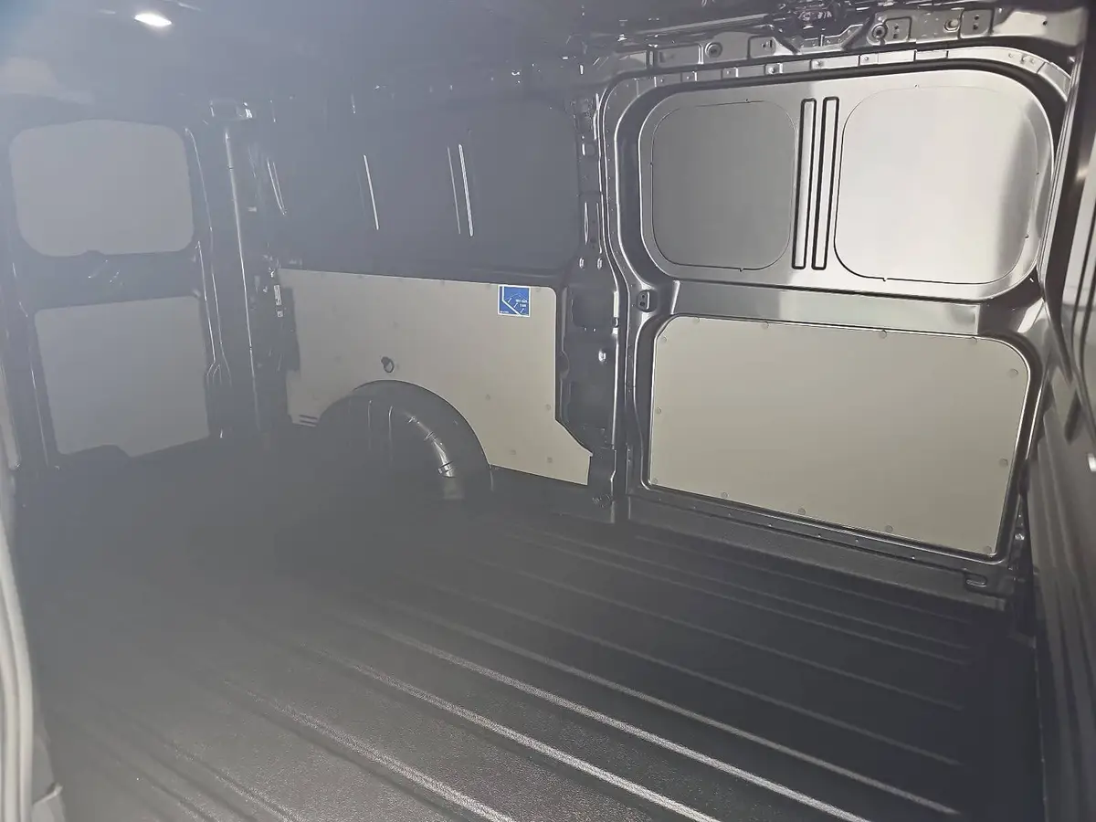 VW T7 TRANSPORTER 2.0 TDI DSG 4M KASTEN L2H1 NAVI