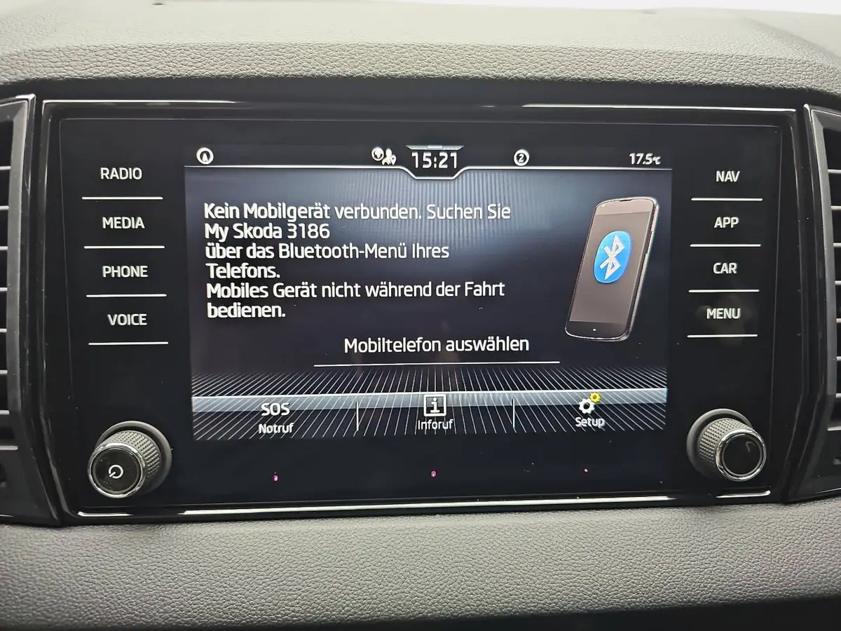 SKODA KAROQ 2.0 TDI DSG FAMILY LED AHK KAMERA