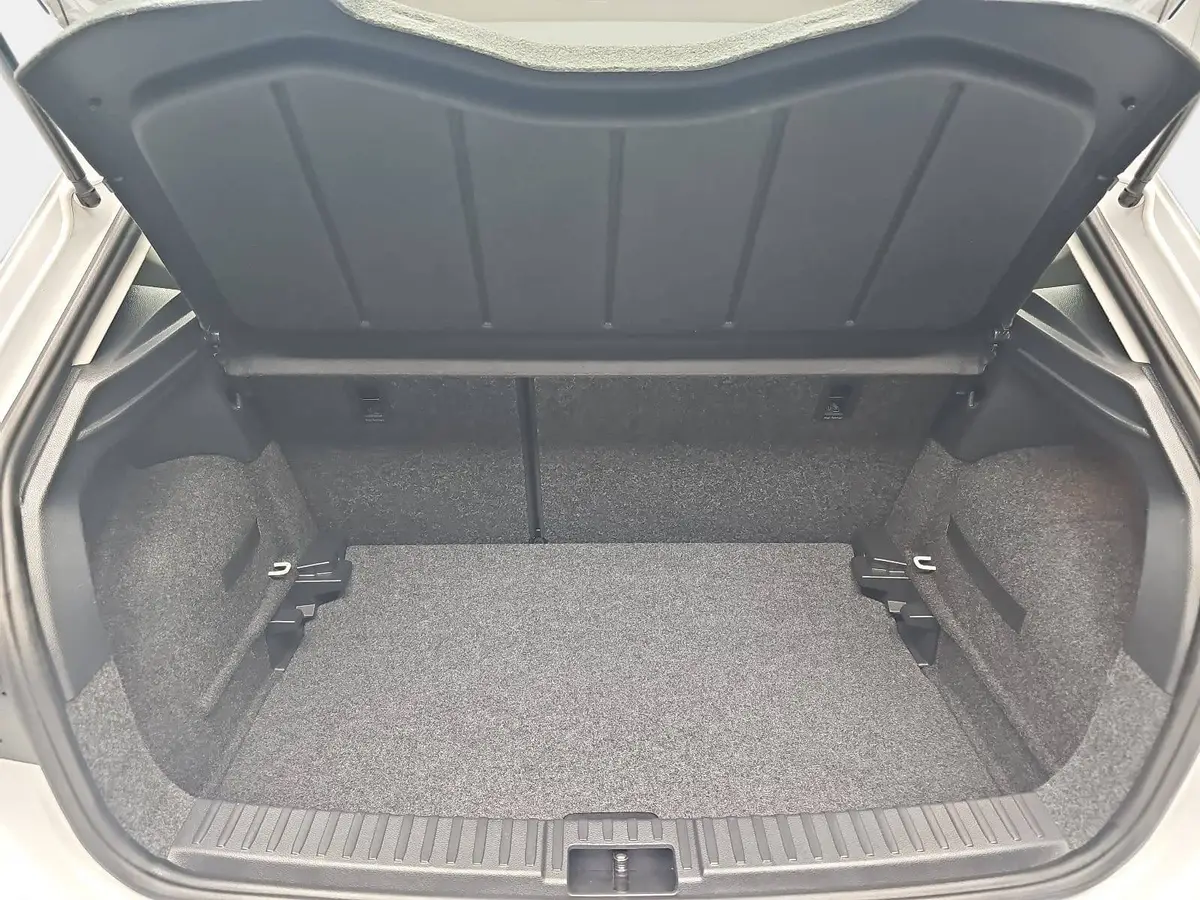 SEAT IBIZA 1.0 TSI STYLE WINTER PDC LM