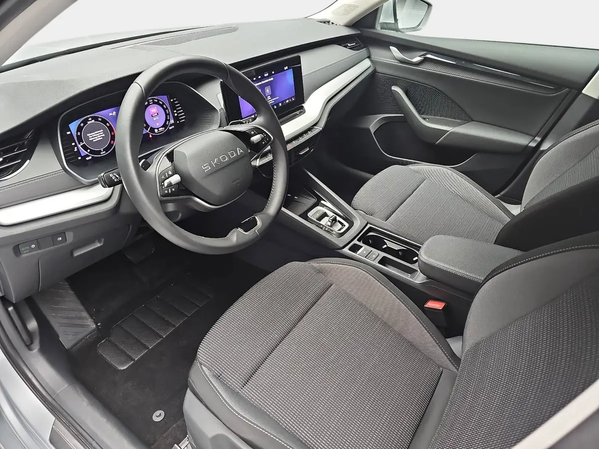 SKODA OCTAVIA COMBI 1.5 TSI DSG SELECTION LED AUDIO WINTER EL.HECKKL. 