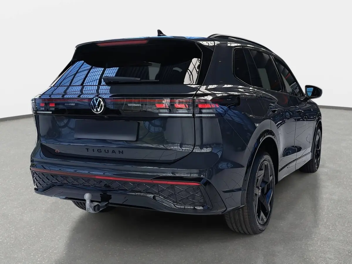 VW TIGUAN 2.0 TDI DSG R-LINE NAVI LED PANO