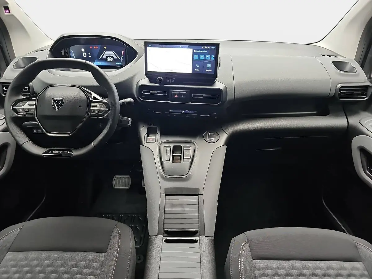 PEUGEOT RIFTER BLUEHDI 130 CV EAT8 GT L2 7-S NAVI LED AHK LM