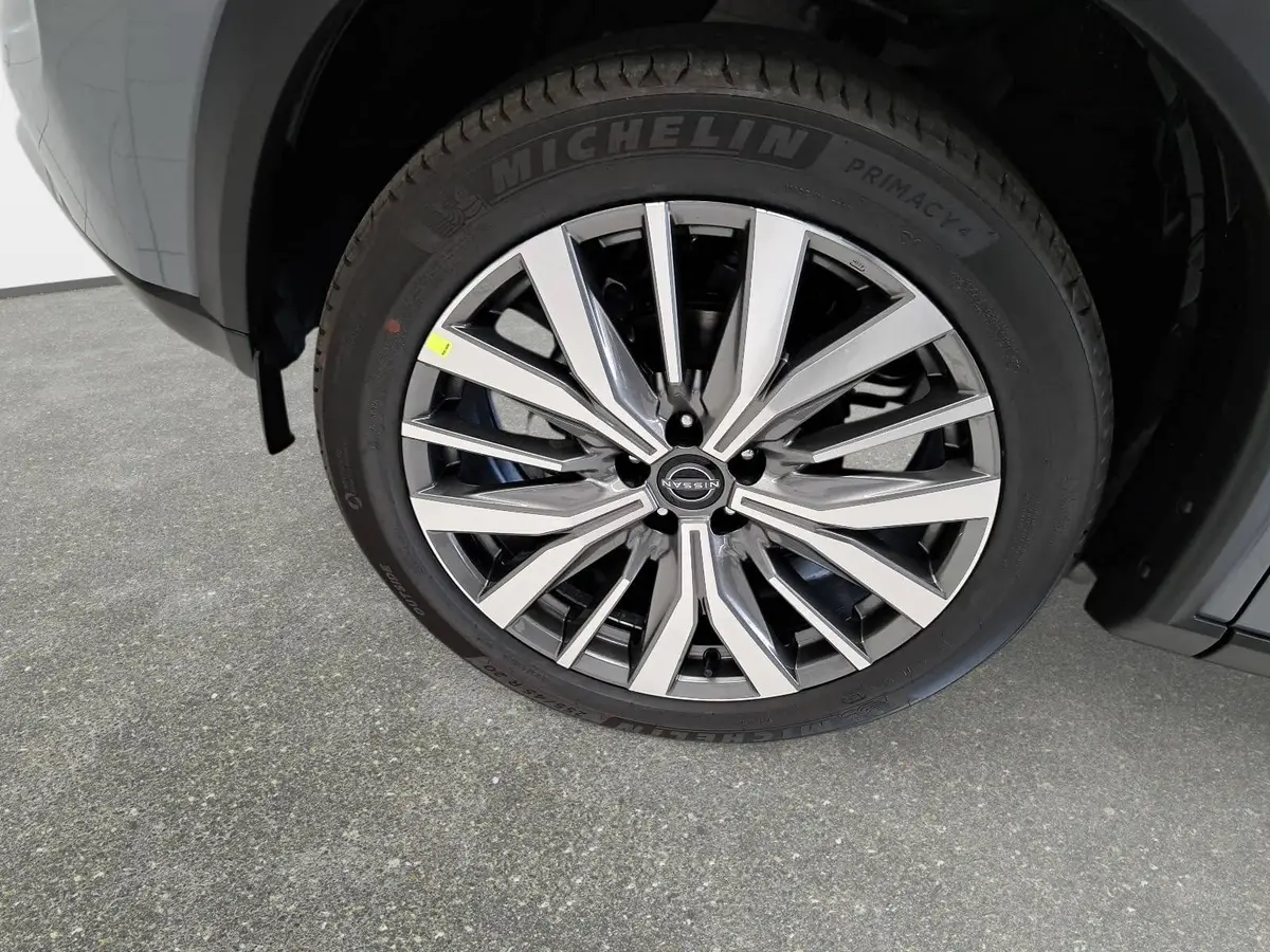 NISSAN X-TRAIL 1.5 VC-T MHEV AUTO. TEKNA PANORAMA BOSE 20ZOLL