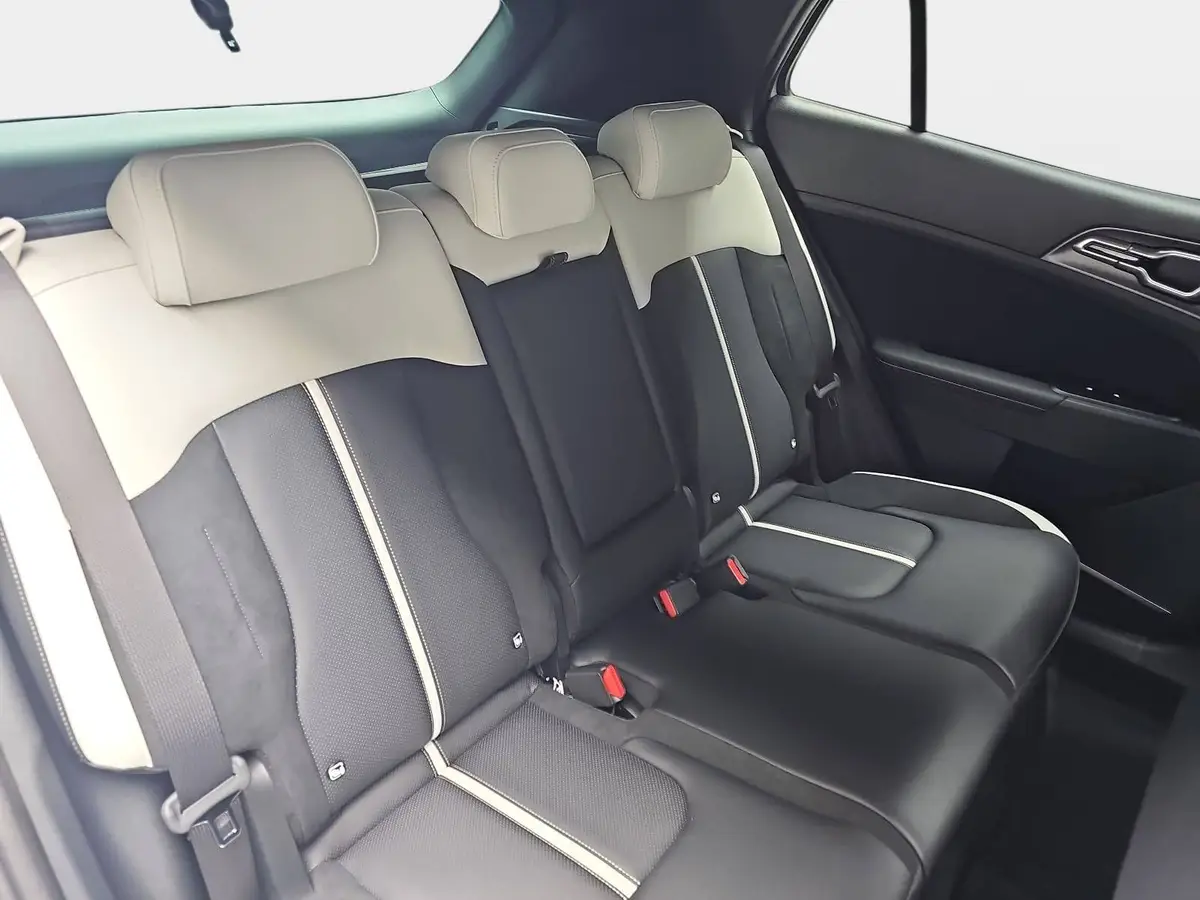 KIA SPORTAGE 1.6 T-GDI 150 2WD DCT GT-LINE MJ26 DRIVEWISE GLASDACH SOUND