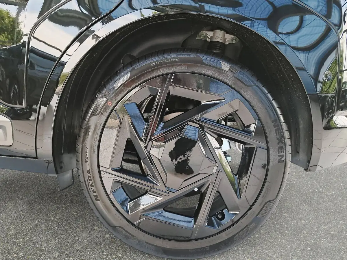 KIA SELTOS 1.6 T-GDI 2WD DCT X-LINE MJ27