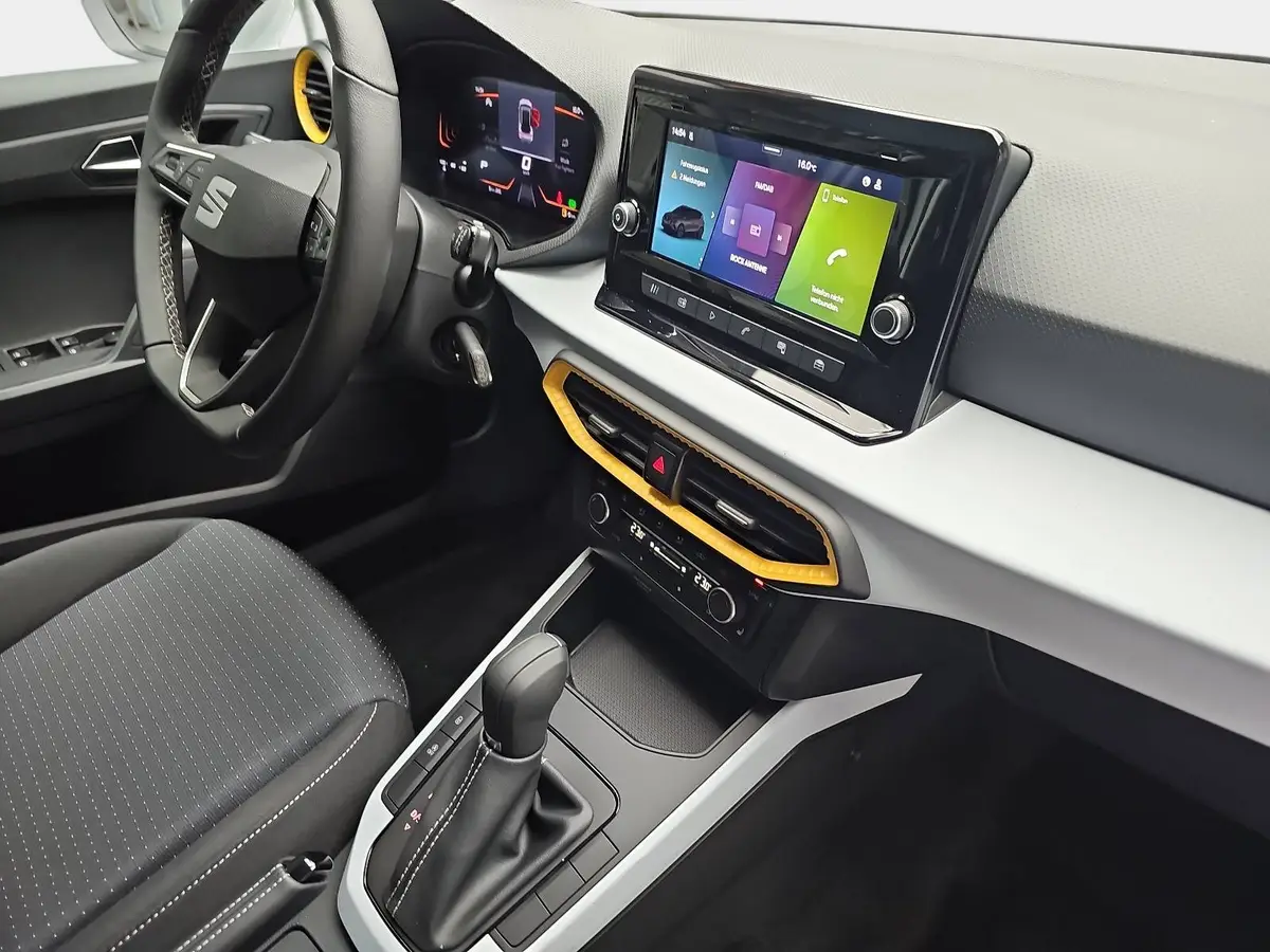 SEAT ARONA 1.0 TSI DSG STYLE LED KLIMAAUTO SMARTLINK PDC LM16