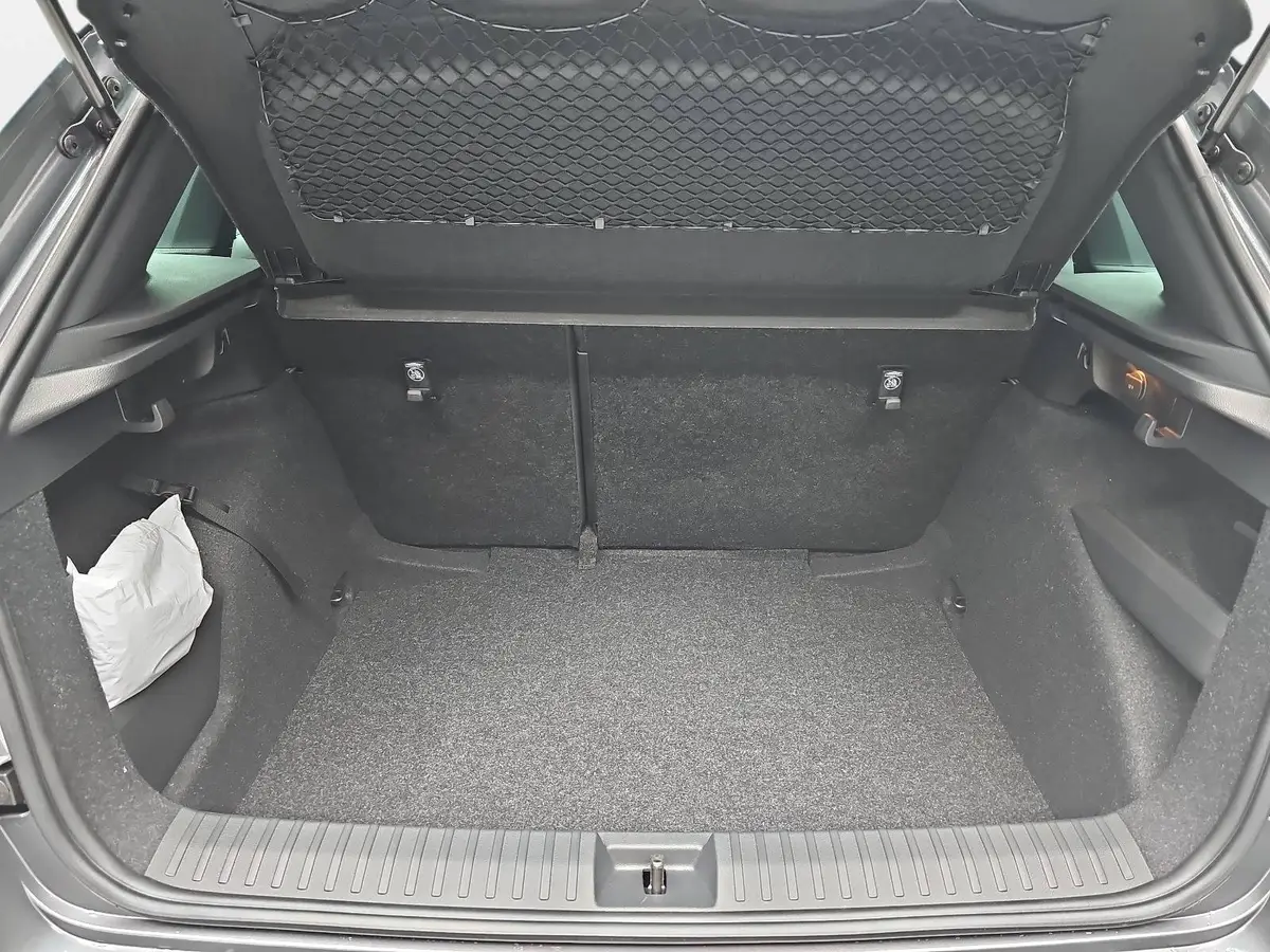 SKODA KAMIQ 1.0 TSI DSG MONTE CARLO LED PANORAMA WINTER KAMERA