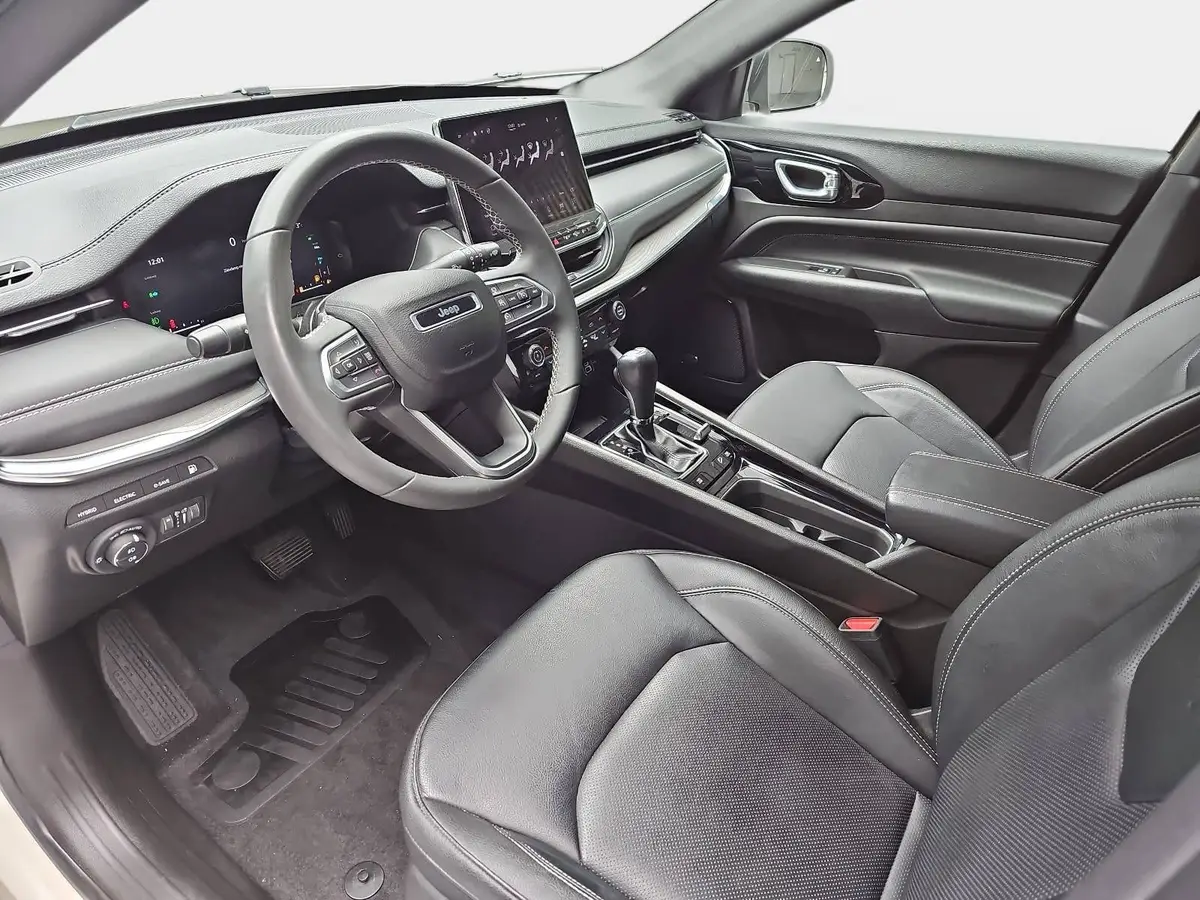 JEEP COMPASS PLUG-IN HYBRID 4XE S NAVI KLIMA LED WINTER ALL-SEASON LM