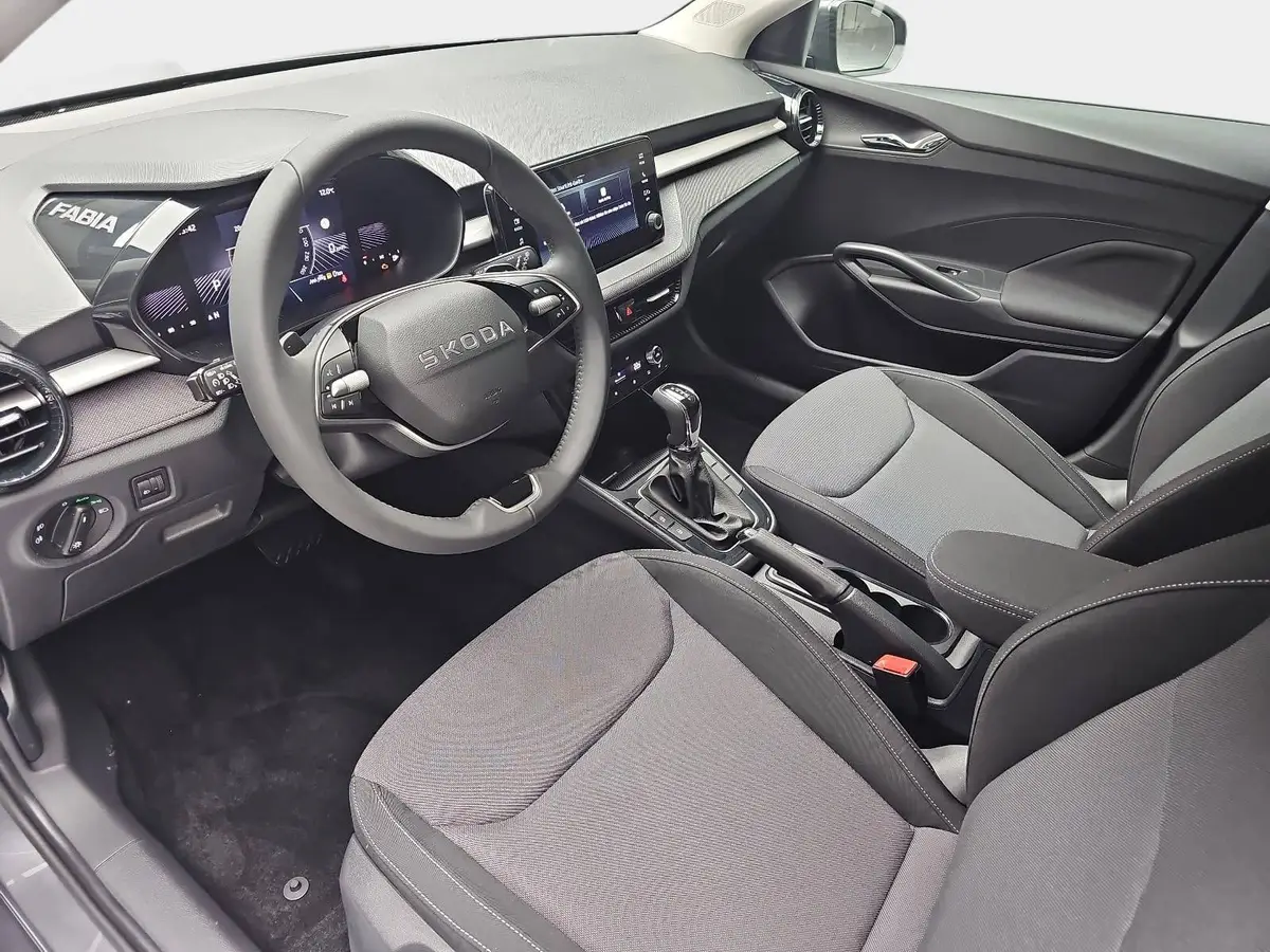 SKODA FABIA 1.0 TSI DSG 130 JAHRE LED KAMERA LM