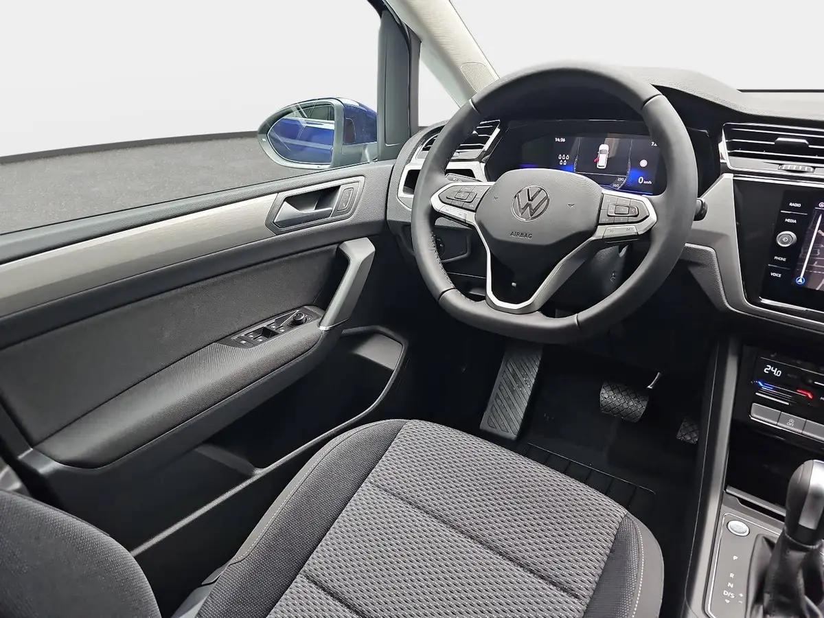 VW TOURAN 1.5 TSI DSG COMFORTLINE NAVI LED ACC SPUR WINTER 7