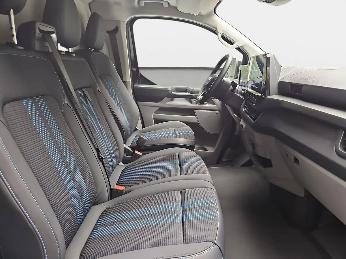 FORD TRANSIT CUSTOM 2.0 ECOBLUE AUTO. 320 L1H1 SPORT FWD KLIMA LED LM