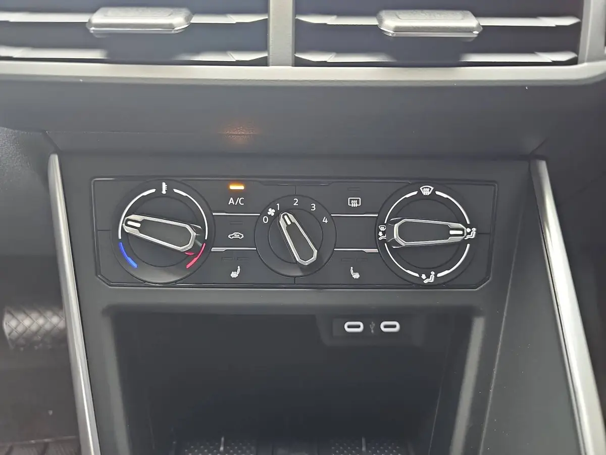 VW TAIGO 1.0 TSI DSG LIFE LED APP-CONNECT LM17