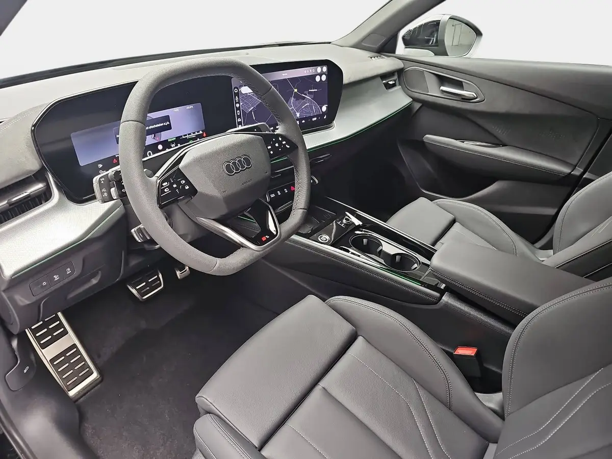 AUDI Q3 TDI S-TRONIC S-LINE NAVI LED-PLUS PANO
