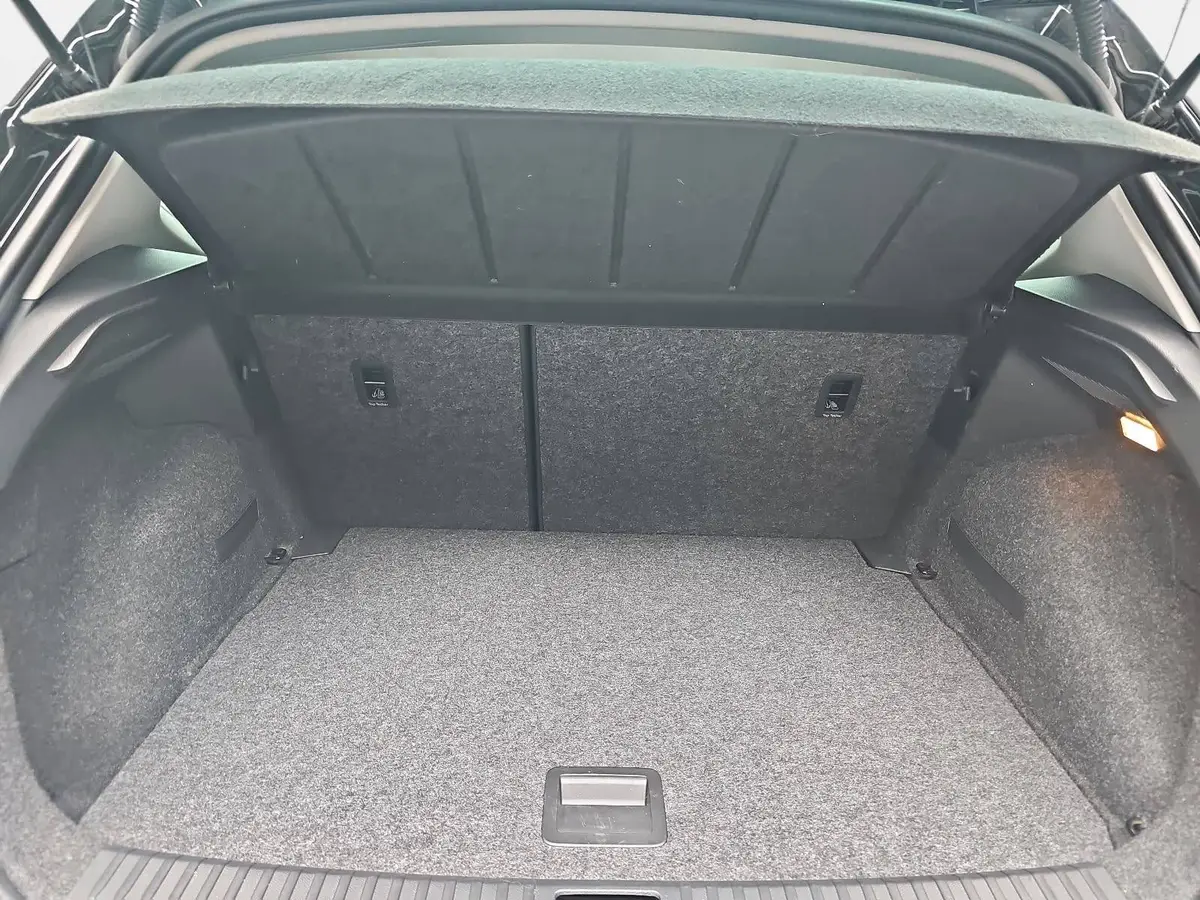 SEAT ARONA 1.0 TSI DSG STYLE NAVI LED PDC LM