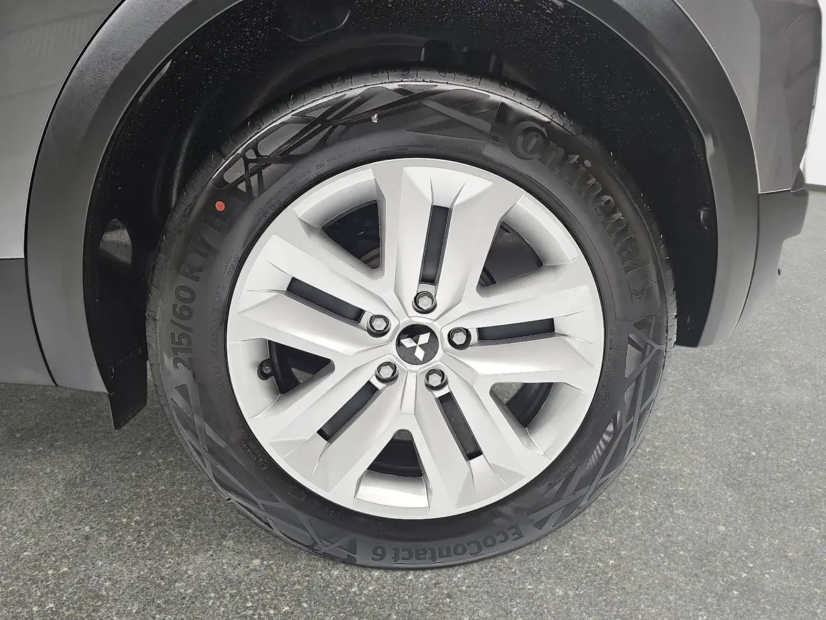 MITSUBISHI ASX 1.3 7DCT INVITE LED KLIMA AUDIO MIRROR-LINK PDC KA