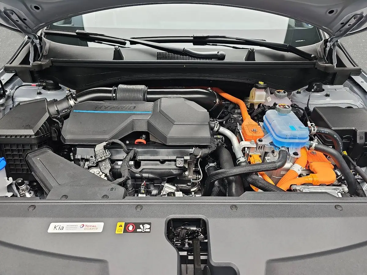 KIA SPORTAGE 1.6T PLUG-IN-HYBRID AUTO. GT-LINE SCHW.DACH DRIVEWISE GLASDACH SOUND
