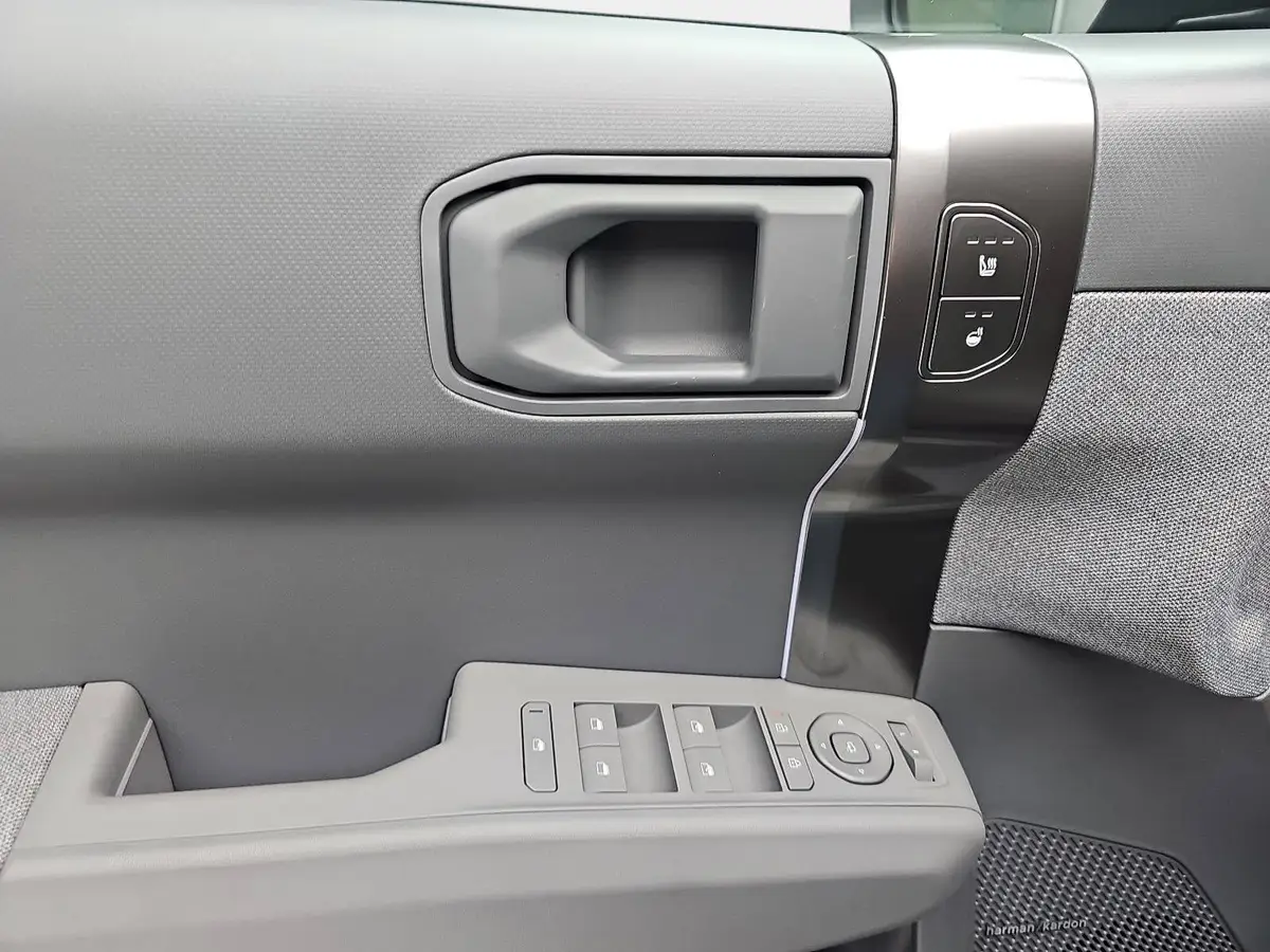 KIA EV3 81.4 KWH EARTH MJ26 WINTER BUSIN. UPGRADE DRIVEWISE-PARK DESIGN SOUND