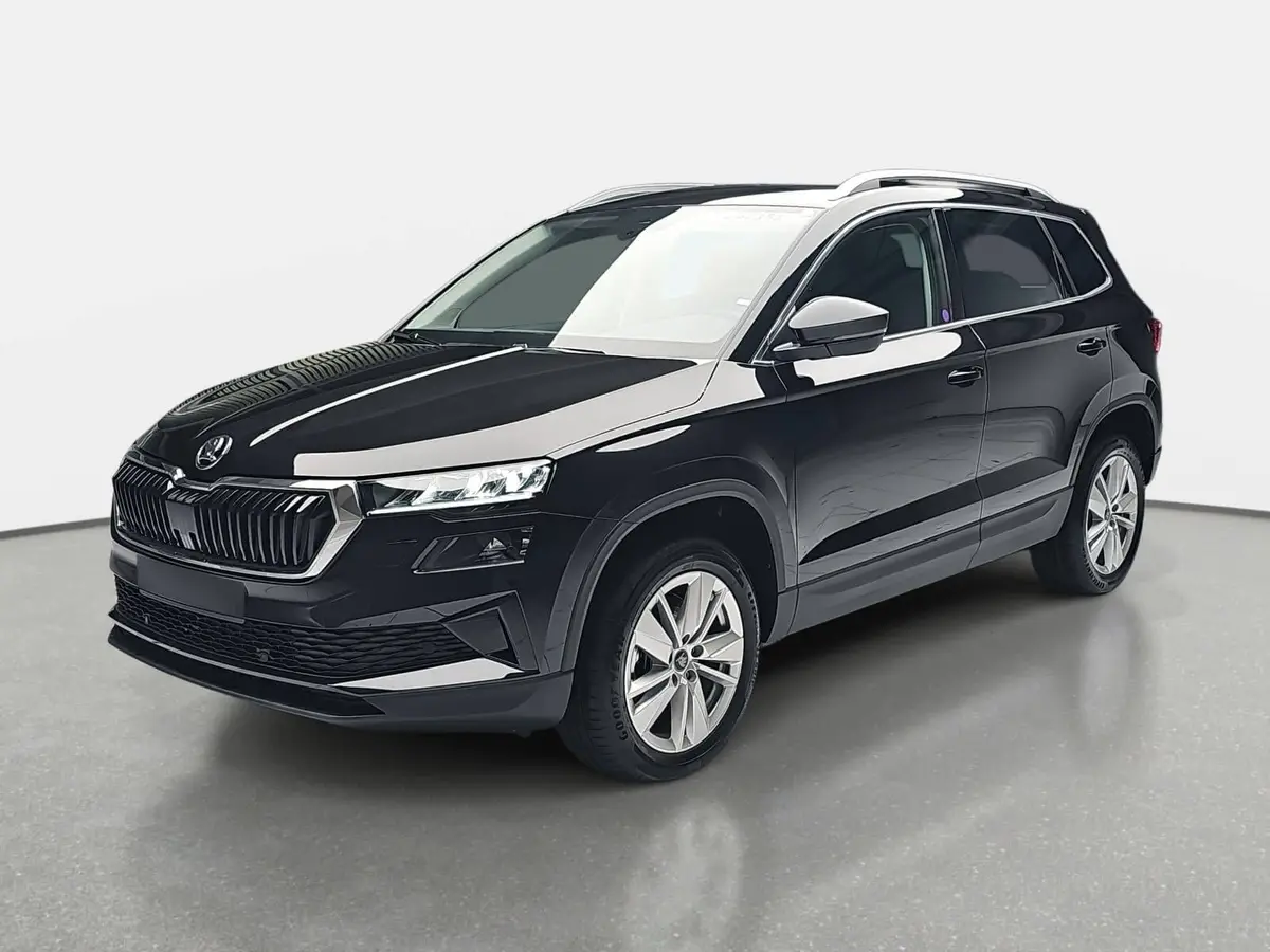 SKODA KAROQ 1.5 TSI DSG SELECTION LED ACC AHK