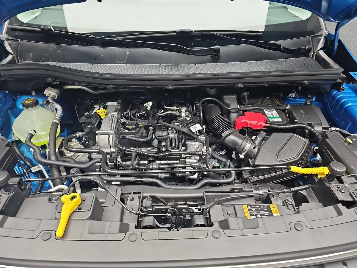 FORD TOURNEO COURIER 1.0 EB AUT. ACTIVE NAVI+ACC+WINTER+SPUR+KAMERA+LM