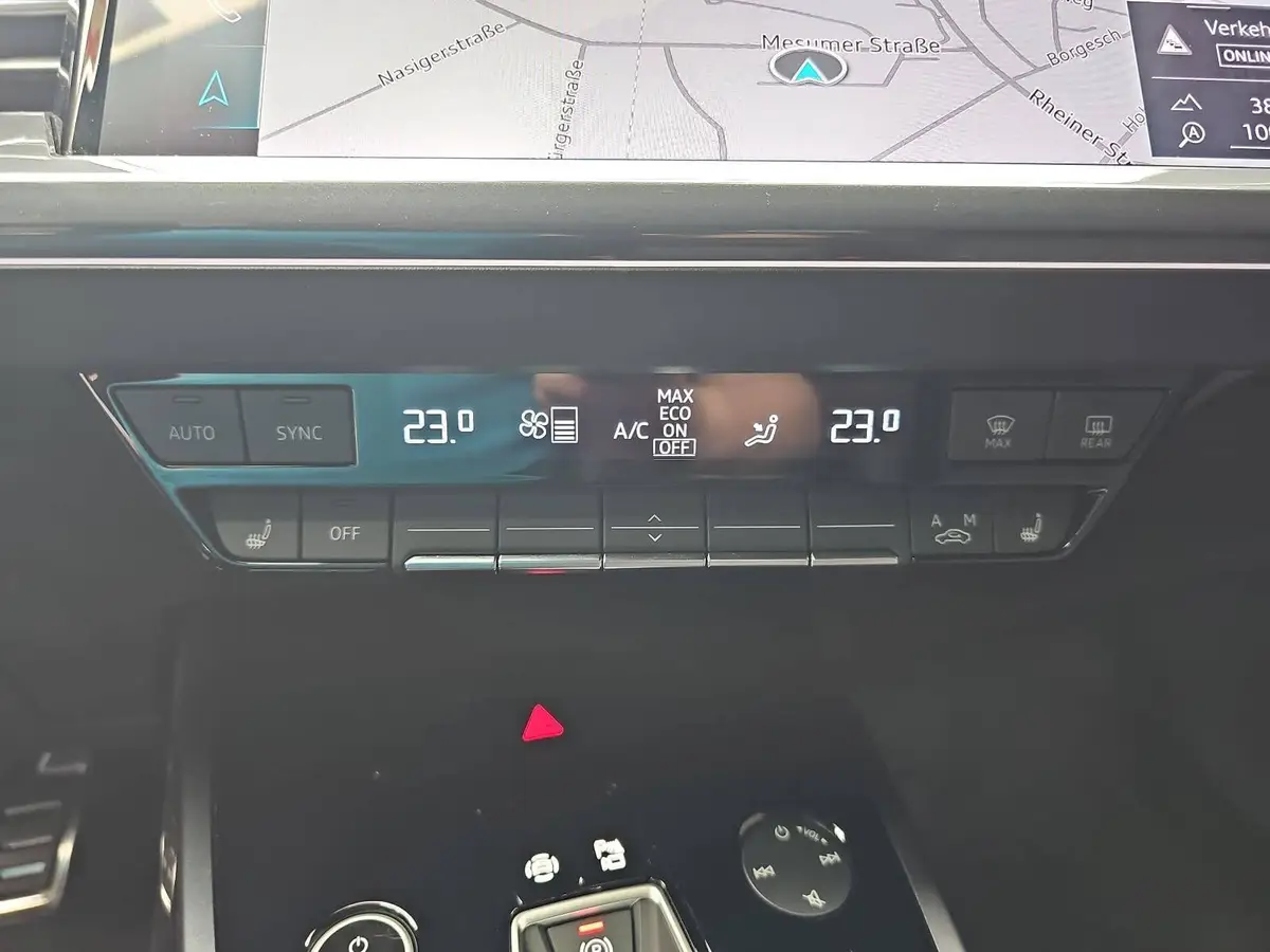 AUDI Q4 E-TRON 45 S-LINE 82KWH LED-MATRIX KAMERA