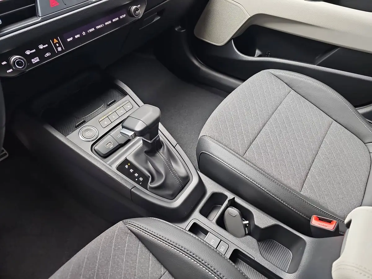 KIA STONIC 1.0 T-GDI 115 48V DCT GT-LINE MJ26