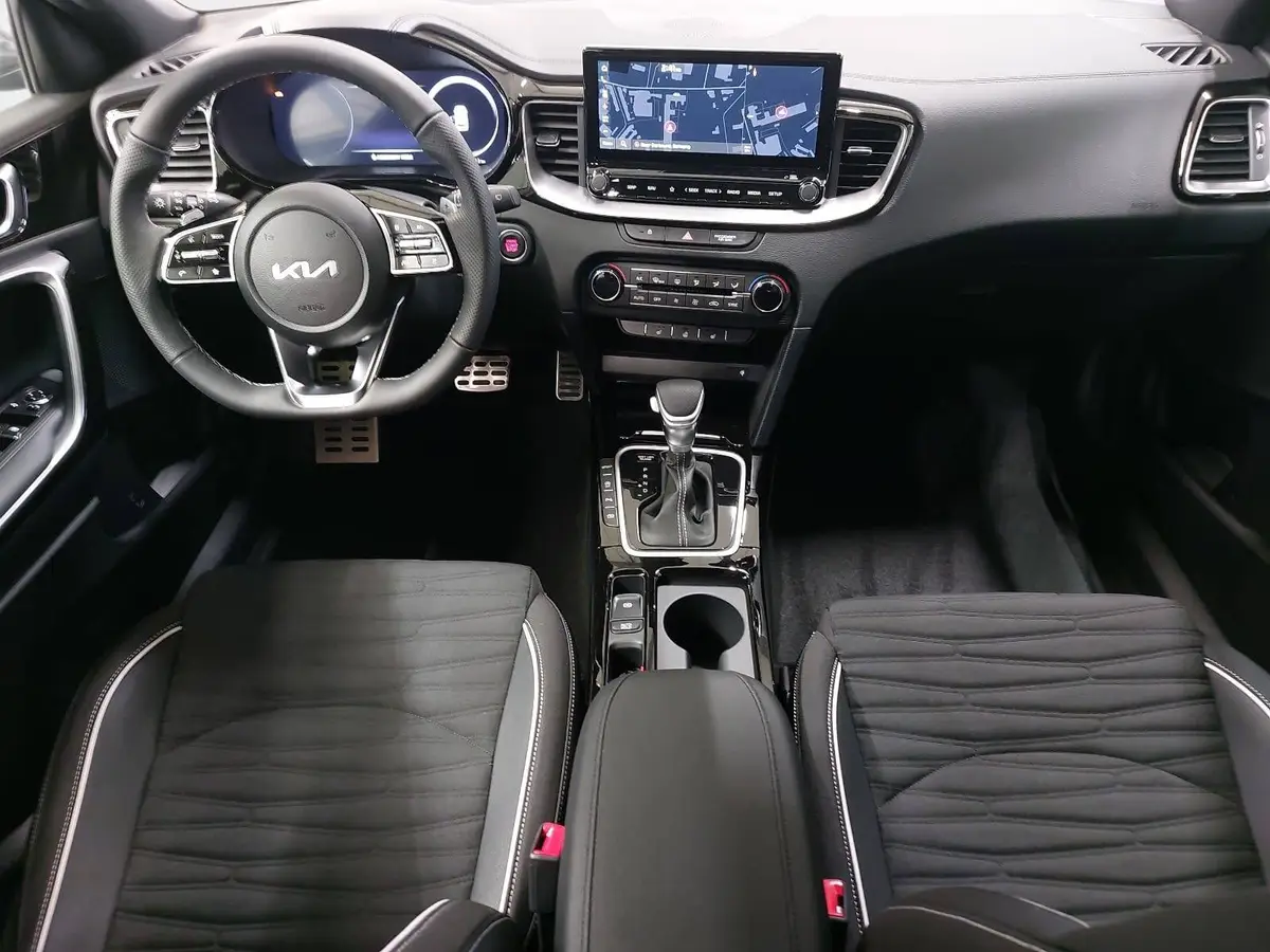 KIA CEED SW 1.5 T-GDI DCT7 GT-LINE TECHNOLOGIE PERFORMANCE