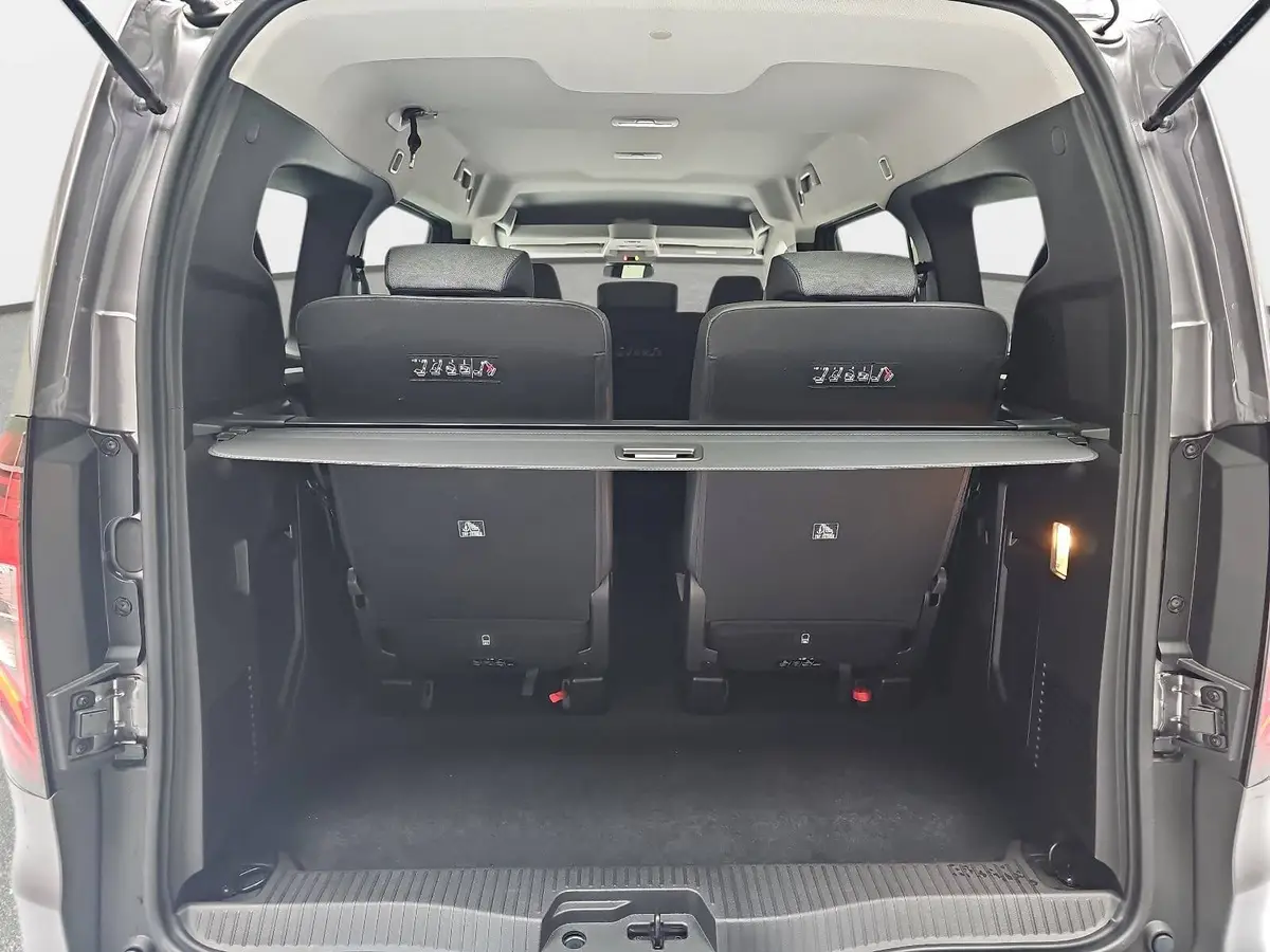 NISSAN TOWNSTAR KOMBI 1.3 DIG-T L2 2.3T AUTO. TEKNA 7-SITZER