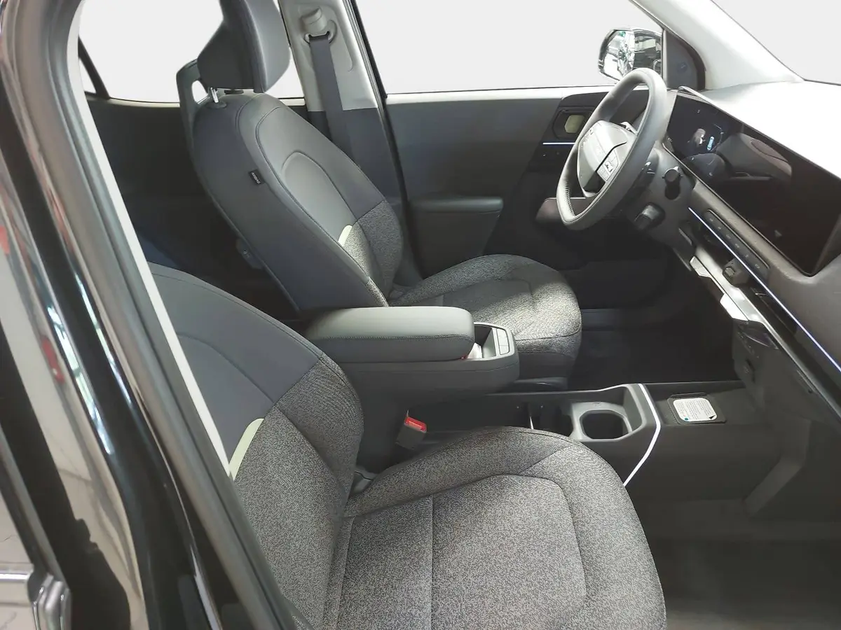 KIA EV2 61.0 KWH EARTH MJ27 4SITZE WINTER-CONNECT TECHN DRIVEWISE-PARK DESIGN