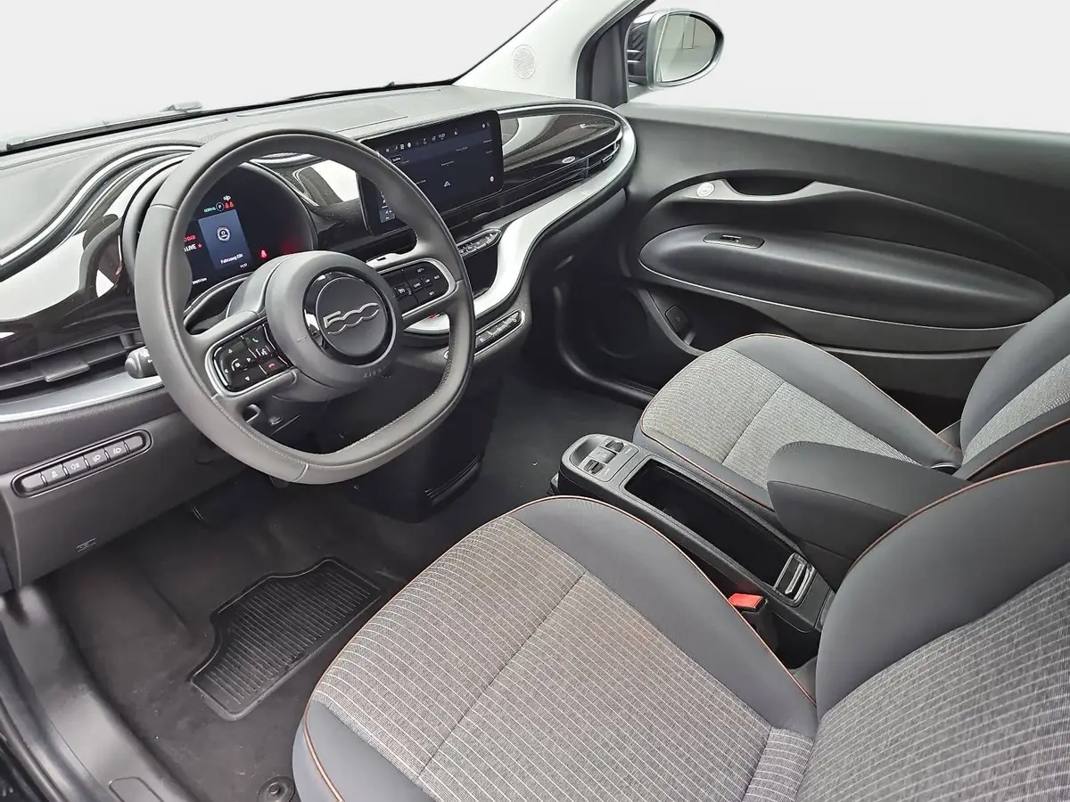 FIAT 500E ELEKTRO 42 KWH ICON
